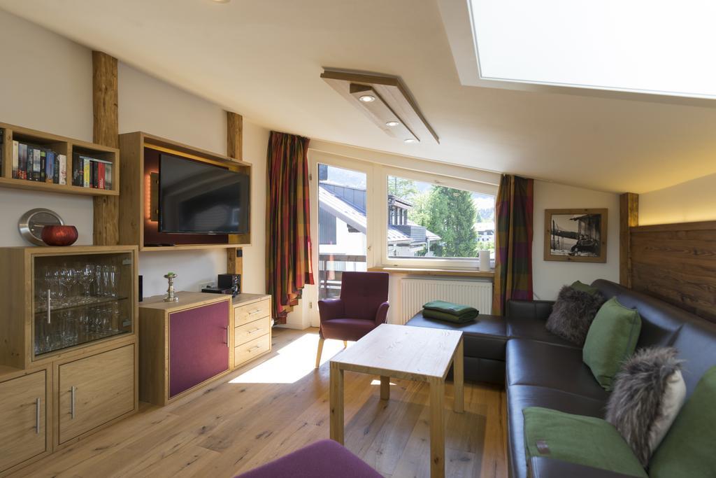Haus Sonnenhof Apartment Oberstdorf Exterior photo